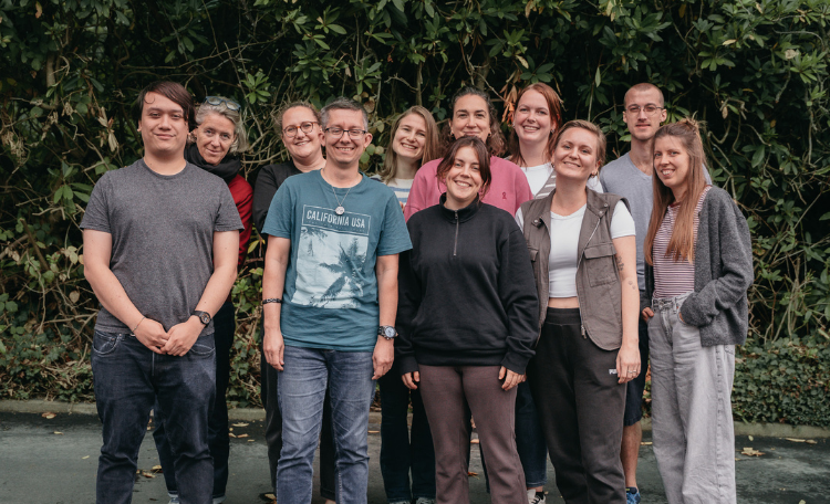 Team2025 _ 750x456px